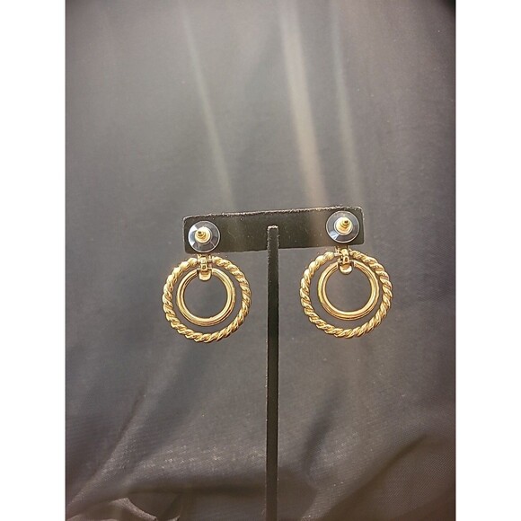 Vintage Womens Gold Tone Double Hoop Pierced Earrings Rope Jewelry Costume - Picture 10 of 11